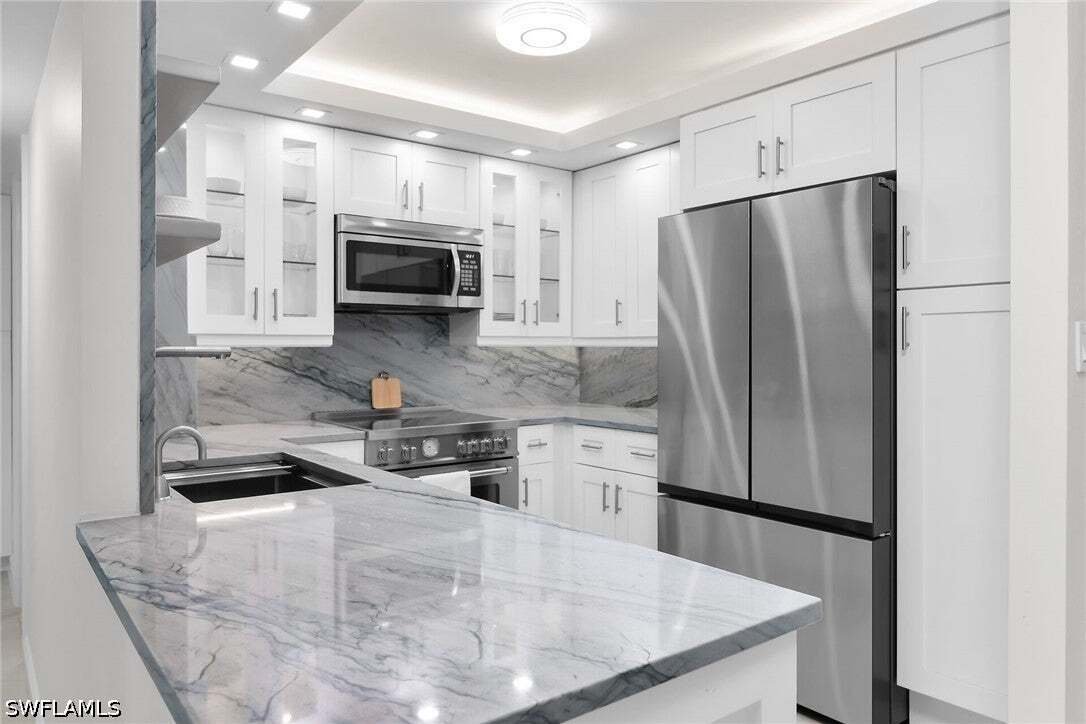 Condo in Marco Island, Florida, United States 5 - 18551357