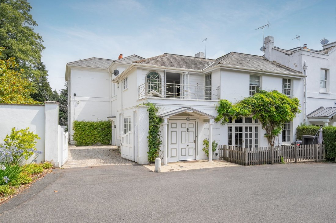 House in Sunninghill, England 1 - 18551017