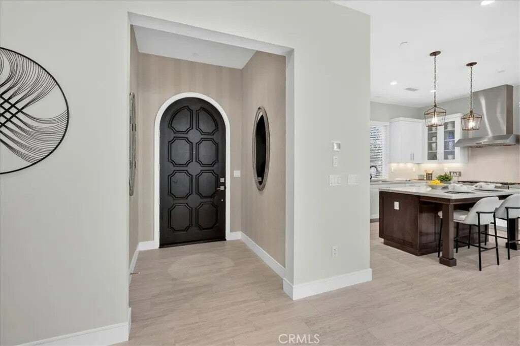 Condo in Irvine, California, United States 3 - 18552456