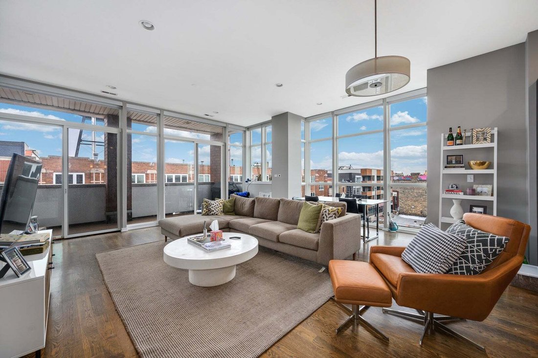 Condo in Chicago, Illinois, United States 4 - 18548729