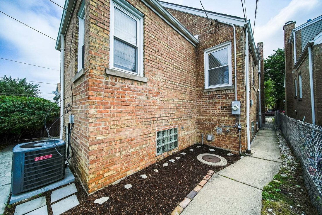 House in Chicago, Illinois, United States 3 - 18548749