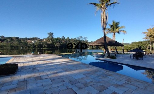 House in Boa Vista, State of São Paulo, Brazil 1