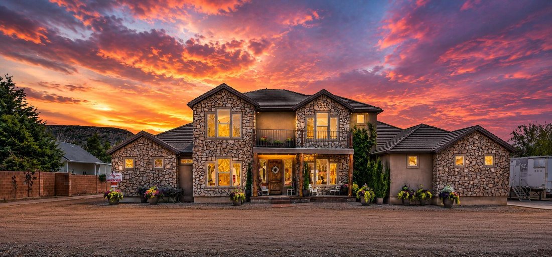 House in St. George, Utah, United States 2 - 18550842