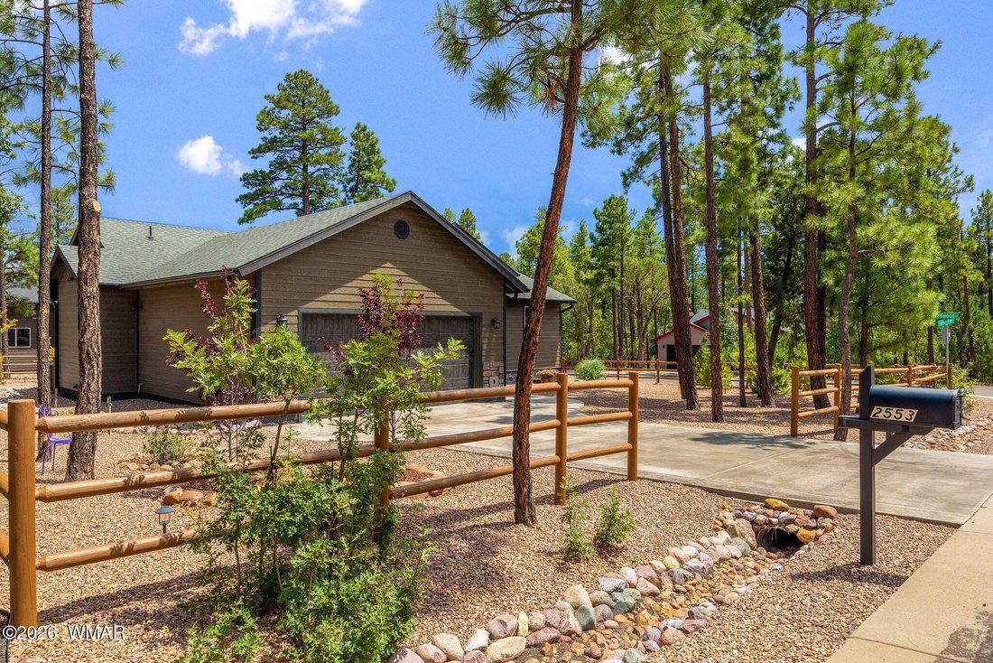 Pinetop, Arizona, United States 3 - 18277804