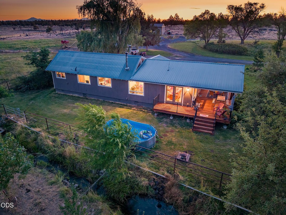 Farm Ranch in Powell Butte, Oregon, United States 5 - 18550619
