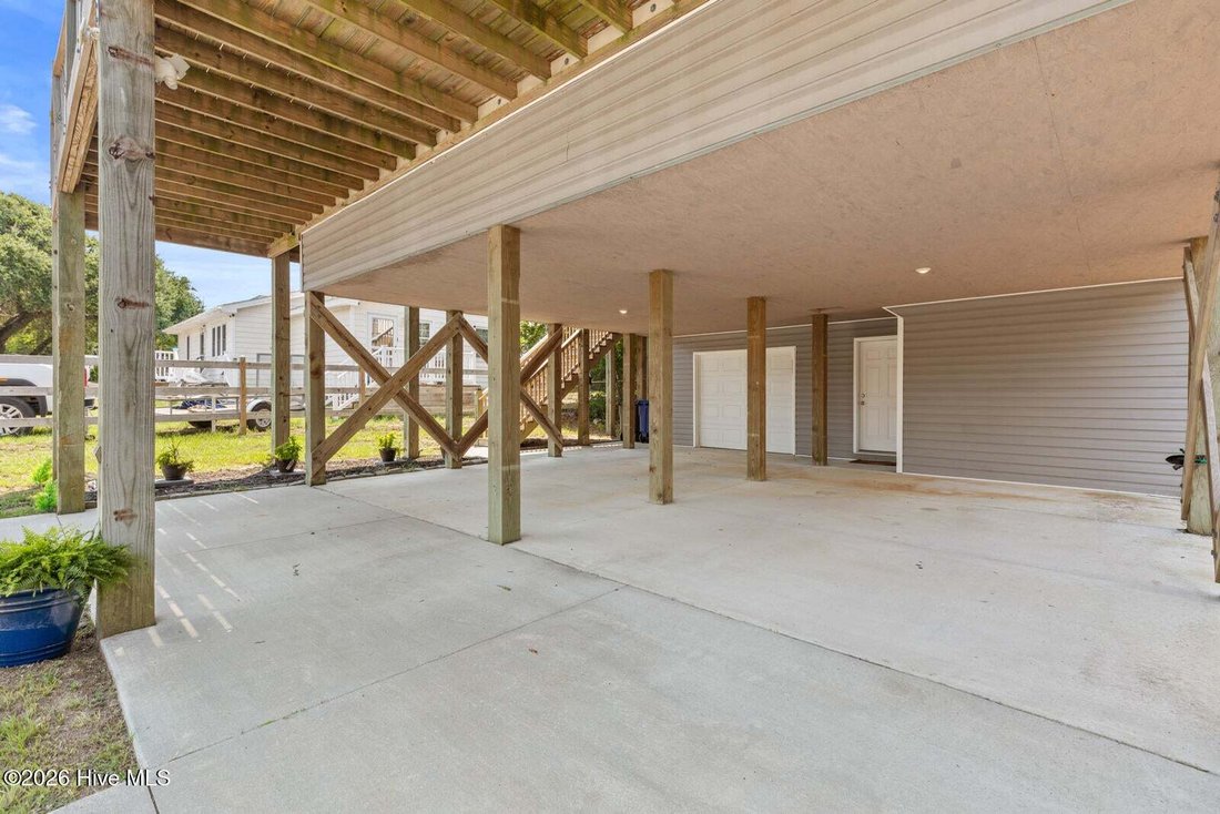 House in Emerald Isle, North Carolina, United States 4 - 18551761