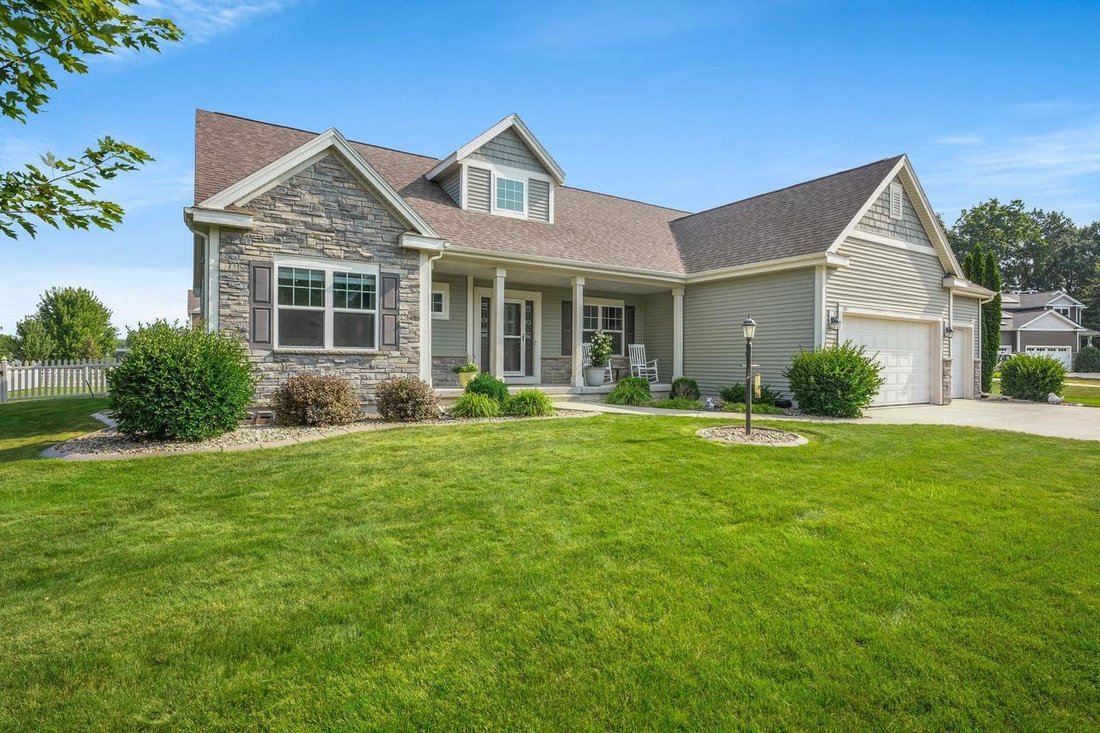 House in Cottage Grove, Wisconsin, United States 3 - 18551138