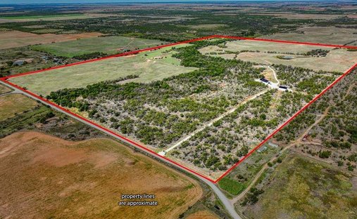House in Megargel, Texas, United States 1