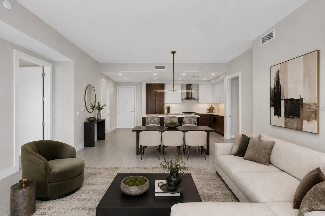 Condo in St. Petersburg, Florida, United States 2 - 17698770