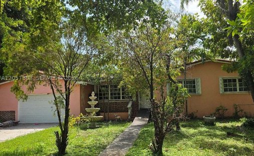 Maison à Miami Springs, Floride, États-Unis 1