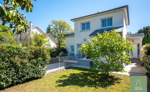 House in Le Vésinet, Ile-de-France, France 1