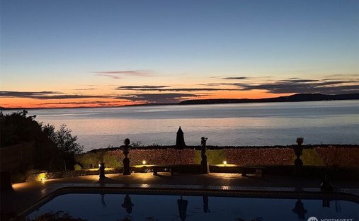 House in Edmonds, Washington, United States 1