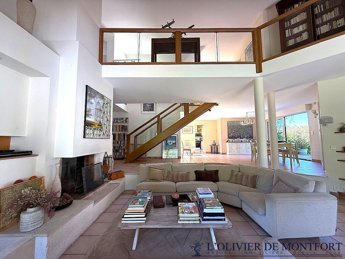 House in Montfort-l'Amaury, Ile-de-France, France 5 - 18548617