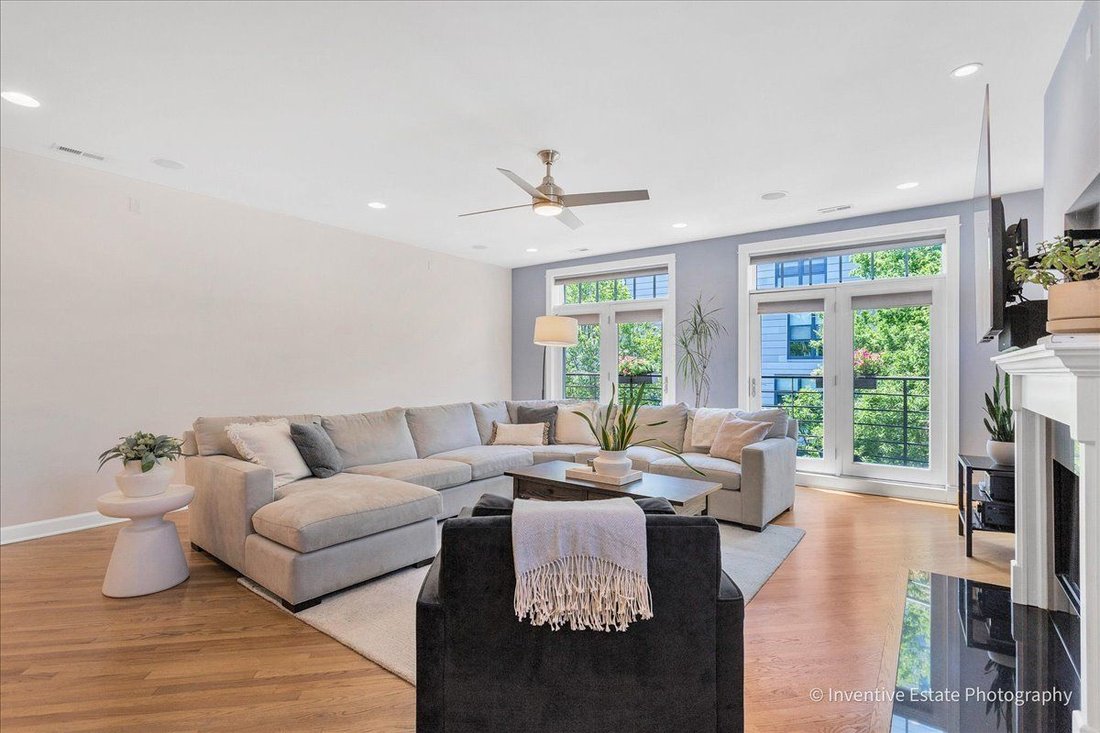 Condo in Chicago, Illinois, United States 3 - 18548751