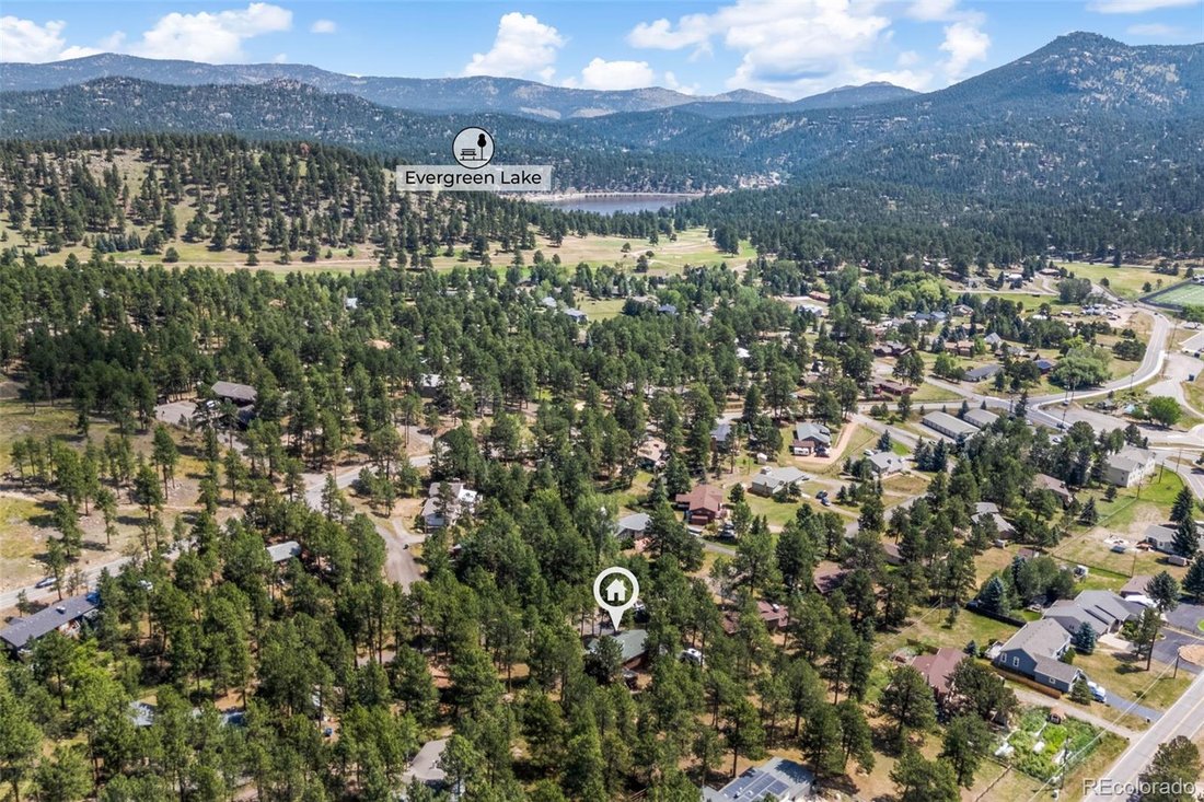 Casa a Evergreen, Colorado, Stati Uniti 5 - 18552347