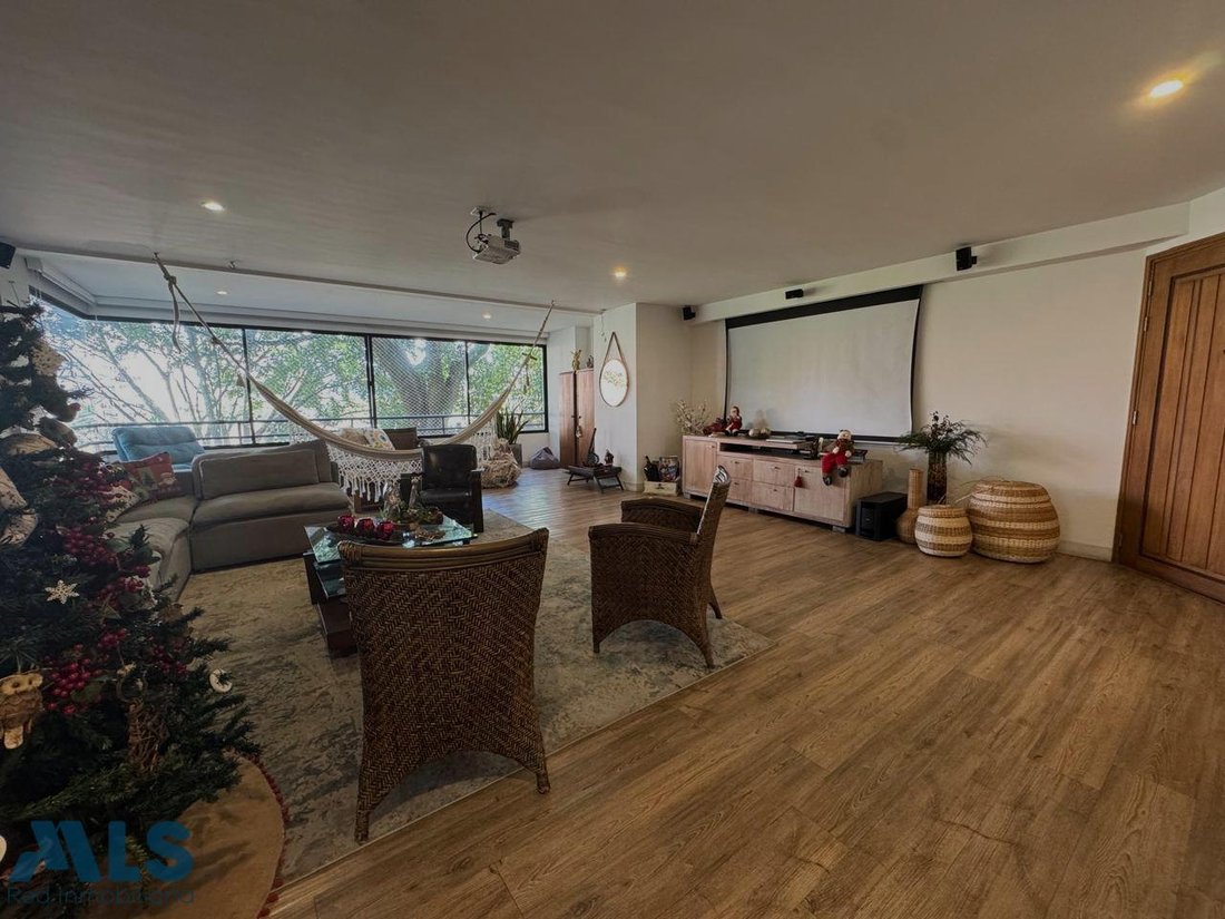 Apartment in Medellín, Antioquia, Colombia 3 - 18549200