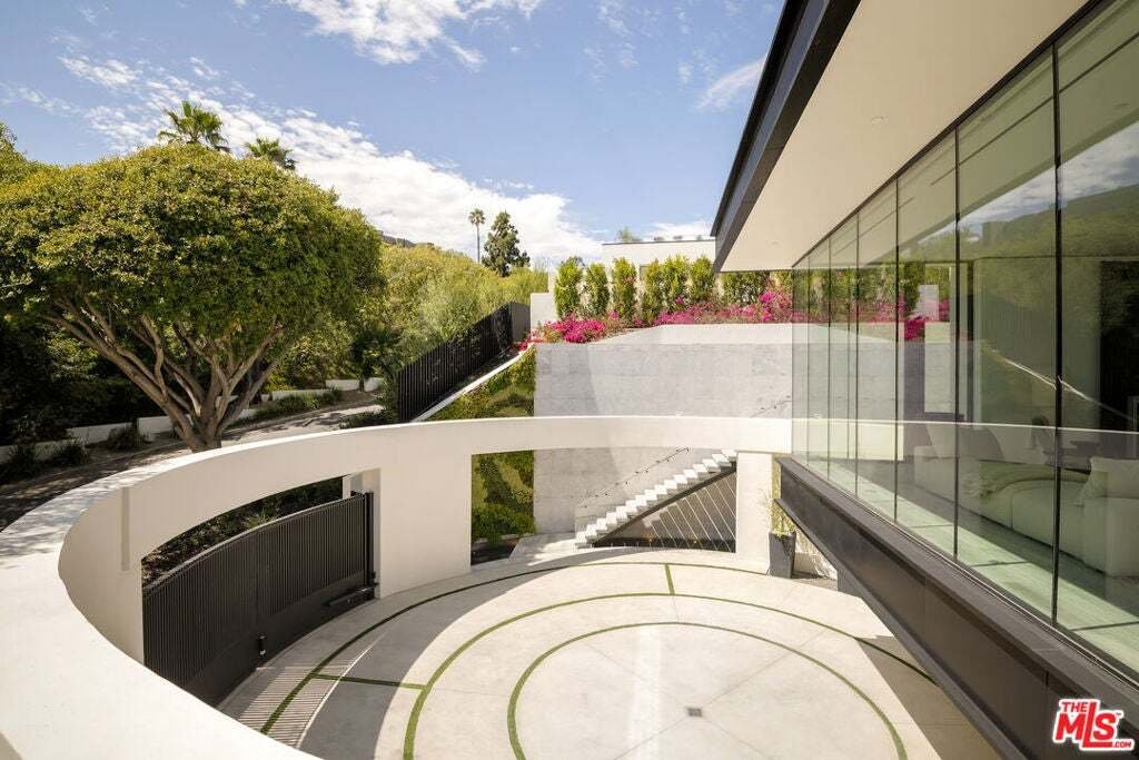 House in Beverly Hills, California, United States 2 - 18551092