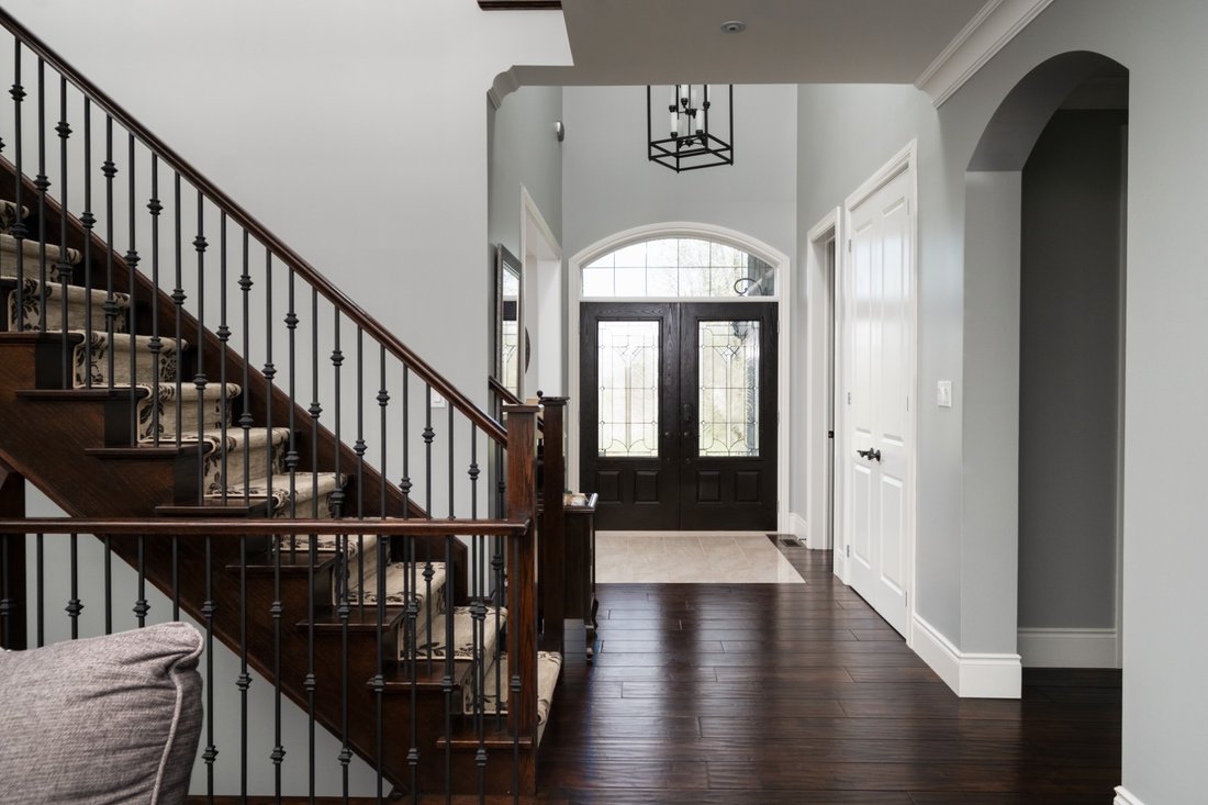 House in Hamilton, Ontario, Canada 4 - 18554034