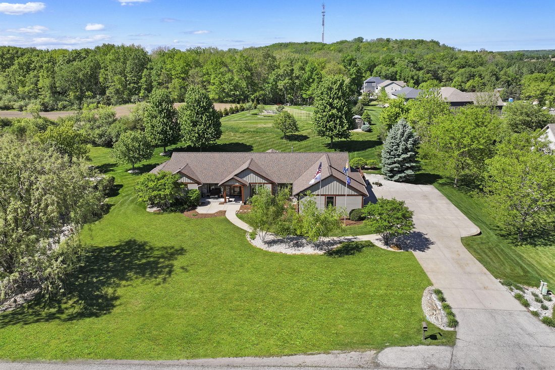 House in Spring Prairie, Wisconsin, United States 1 - 18548364
