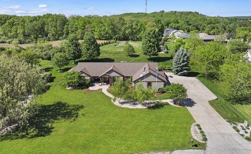 House in Spring Prairie, Wisconsin, United States 1