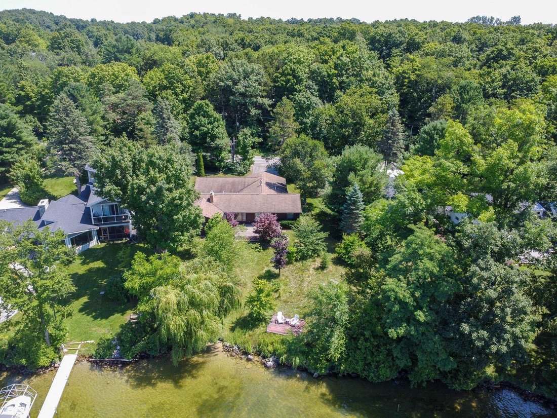 House in Garfield Township, Michigan, United States 2 - 18551569