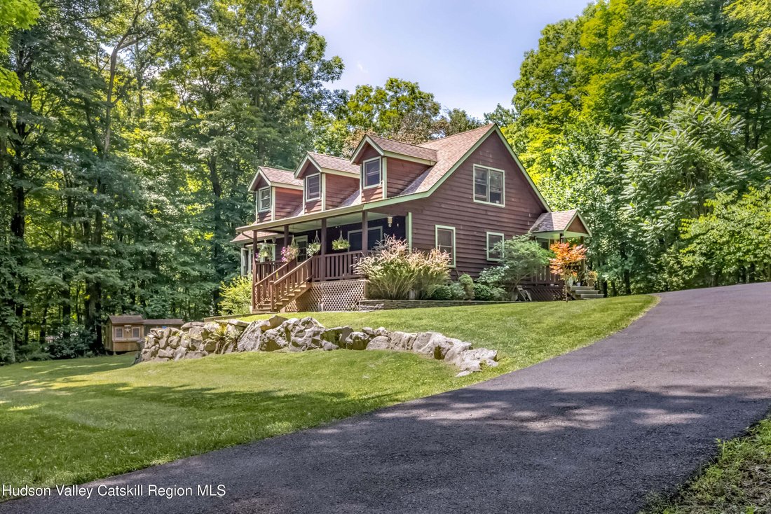 House in New Paltz, New York, United States 1 - 18550671