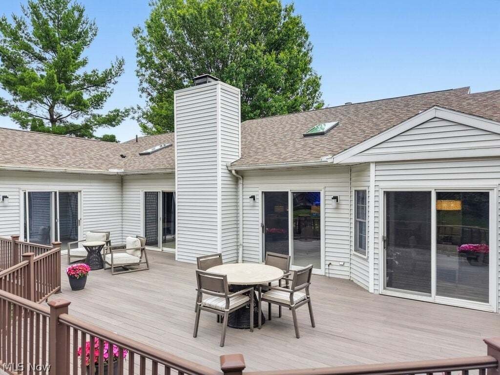 Condo in Akron, Ohio, United States 5 - 18551274