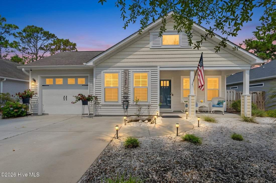 House in Oak Island, North Carolina, United States 1 - 18551765