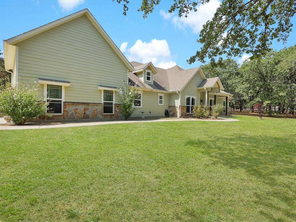 House in Azle, Texas, United States 3 - 18548904