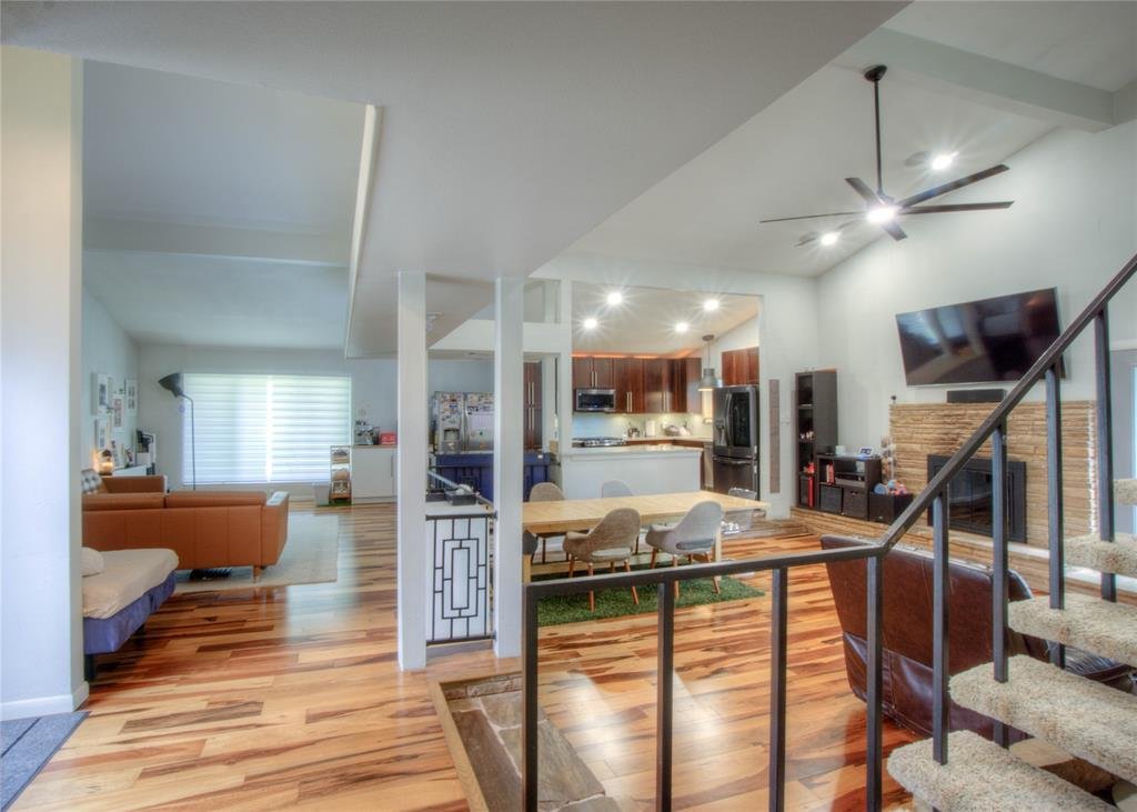 House in Farmers Branch, Texas, United States 5 - 18548863