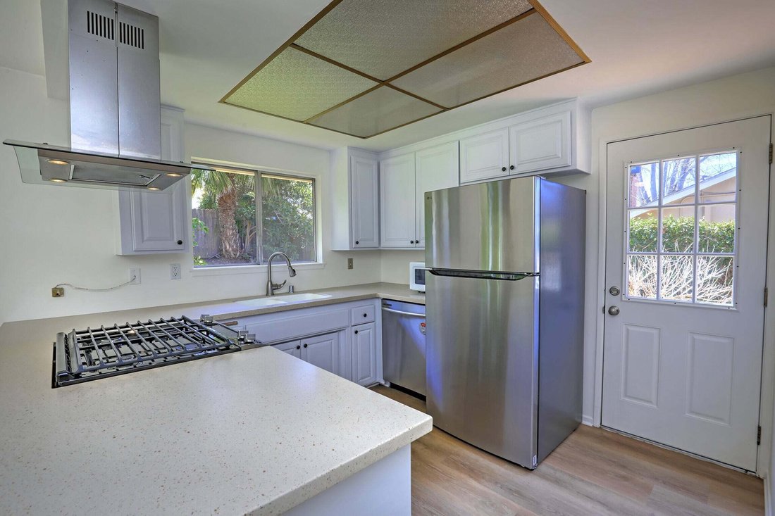 House in Goleta, California, United States 5 - 18551173