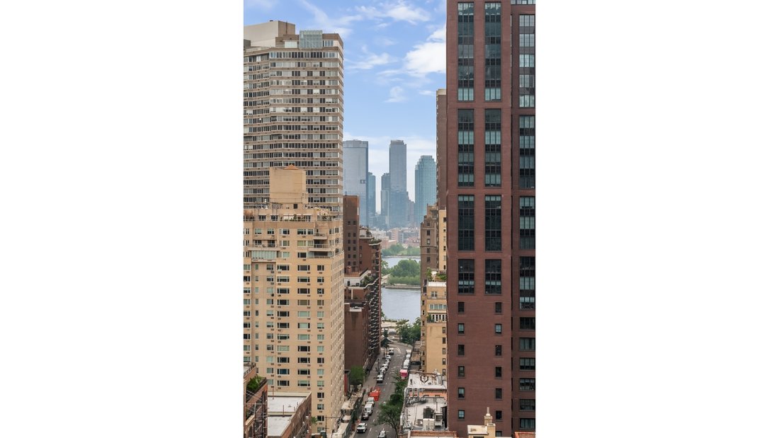 Condo in New York, New York, United States 2 - 18553131