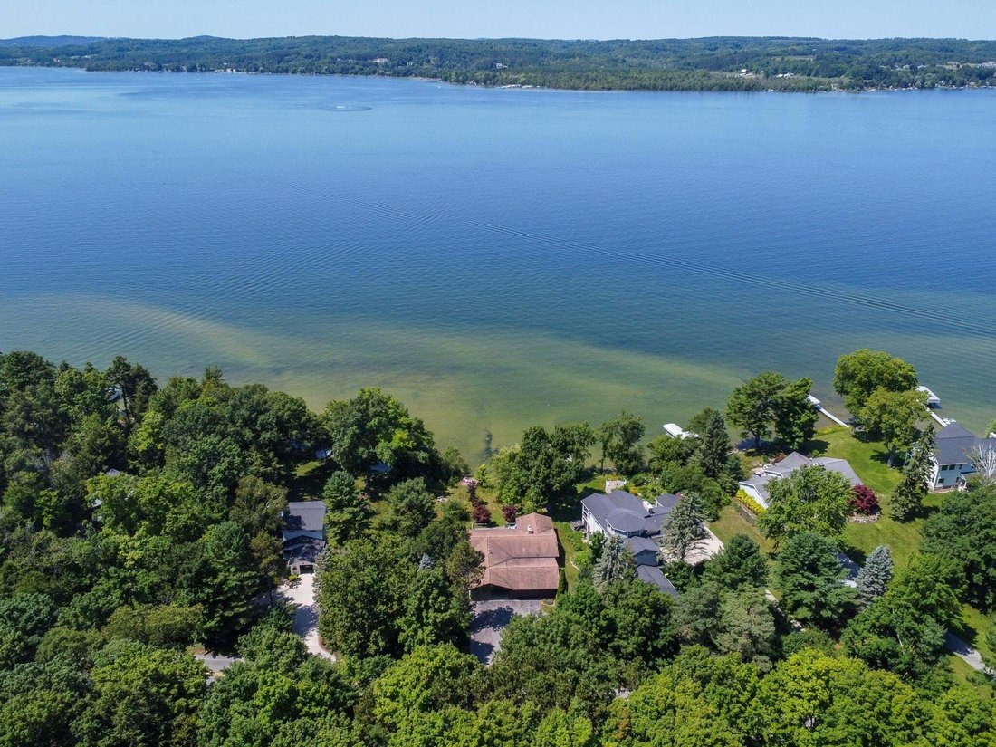 House in Garfield Township, Michigan, United States 1 - 18551569