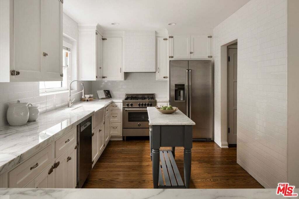 House in Los Angeles, California, United States 5 - 18551057
