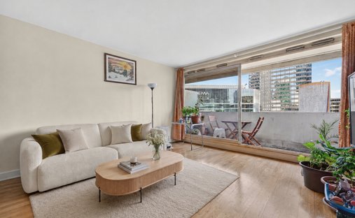 Apartment in Gambetta, Courbevoie, France 1