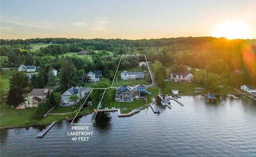 House in Cazenovia, New York, United States 1