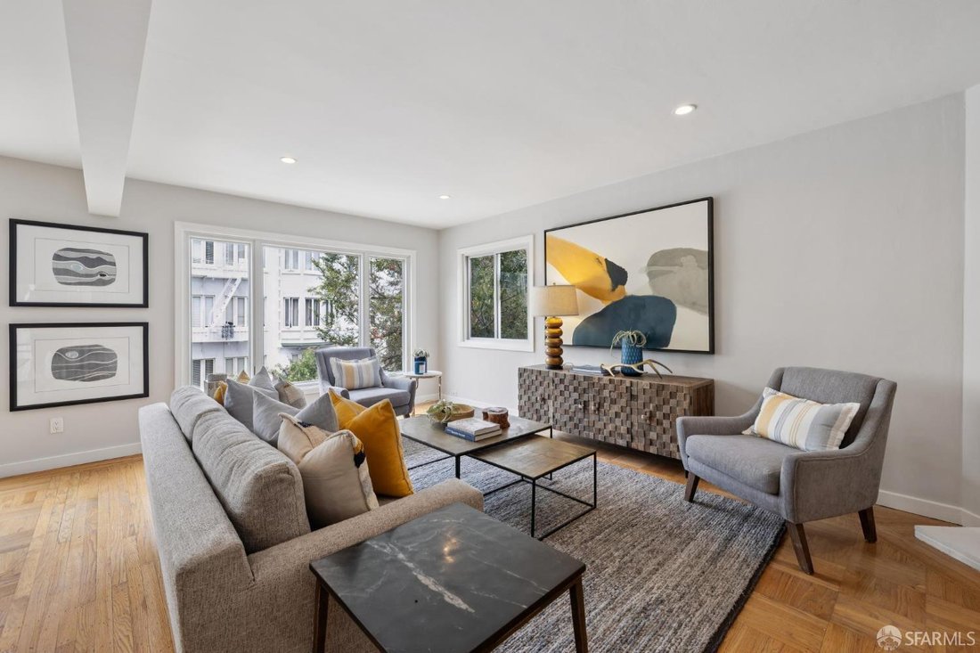 Condo in San Francisco, California, United States 3 - 18550912