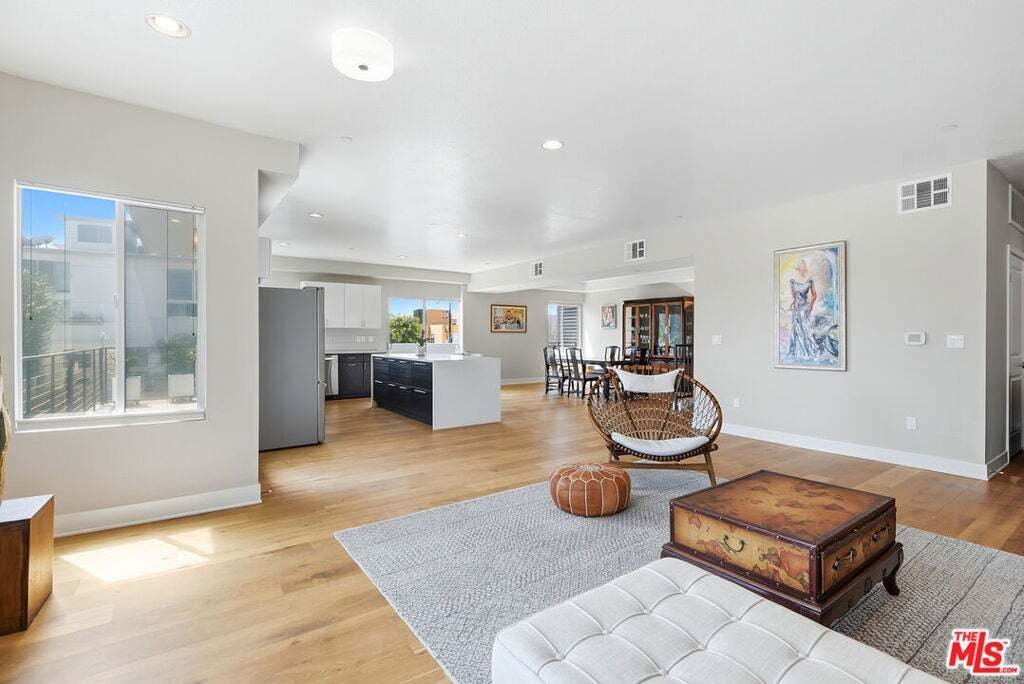 Condo in Marina del Rey, California, United States 3 - 18551072