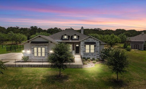 House in Cedar Creek, Texas, United States 1