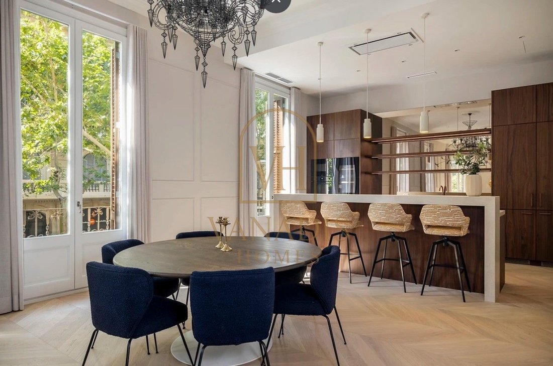 Apartment in Eixample, Barcelona, Spain 1 - 18553231