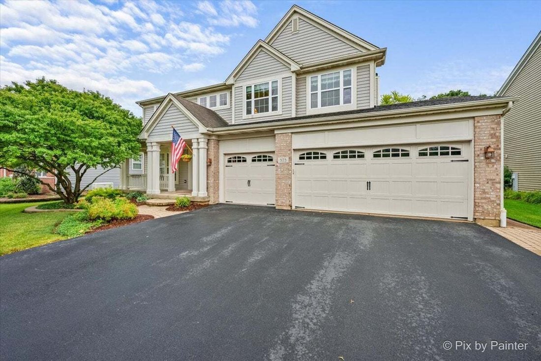 House in Cary, Illinois, United States 2 - 18552649
