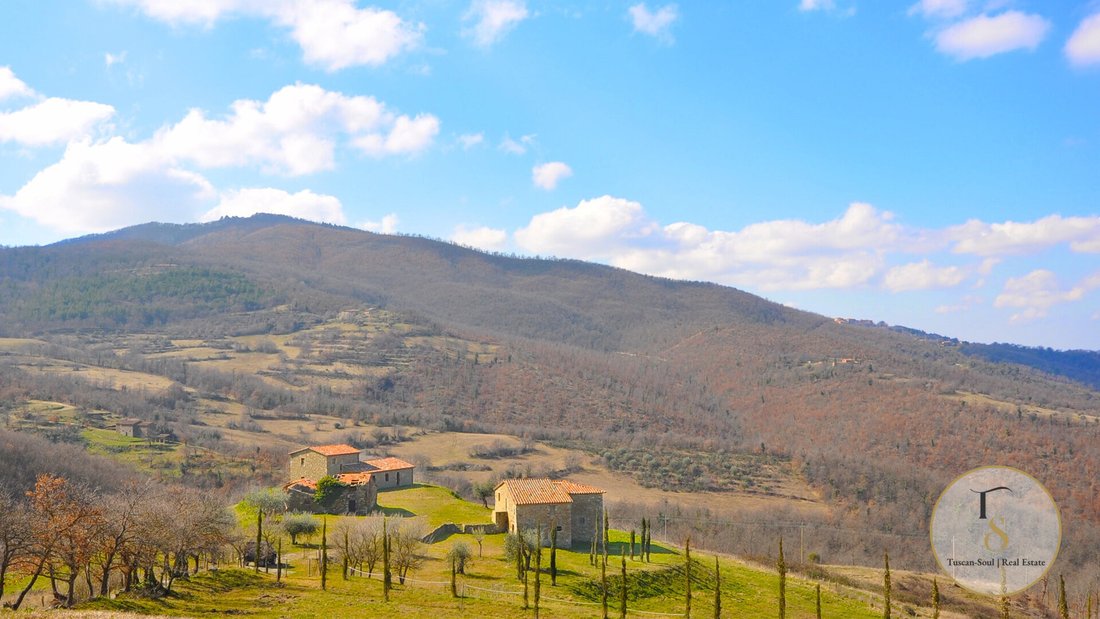 Country House in Historic Center, Perugia, Italy 5 - 18549598