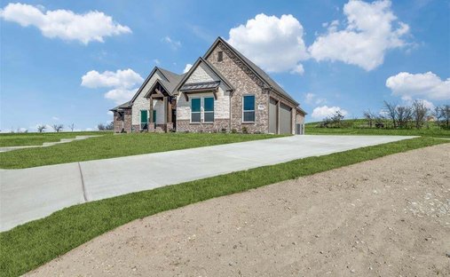 House in Decatur, Texas, United States 1