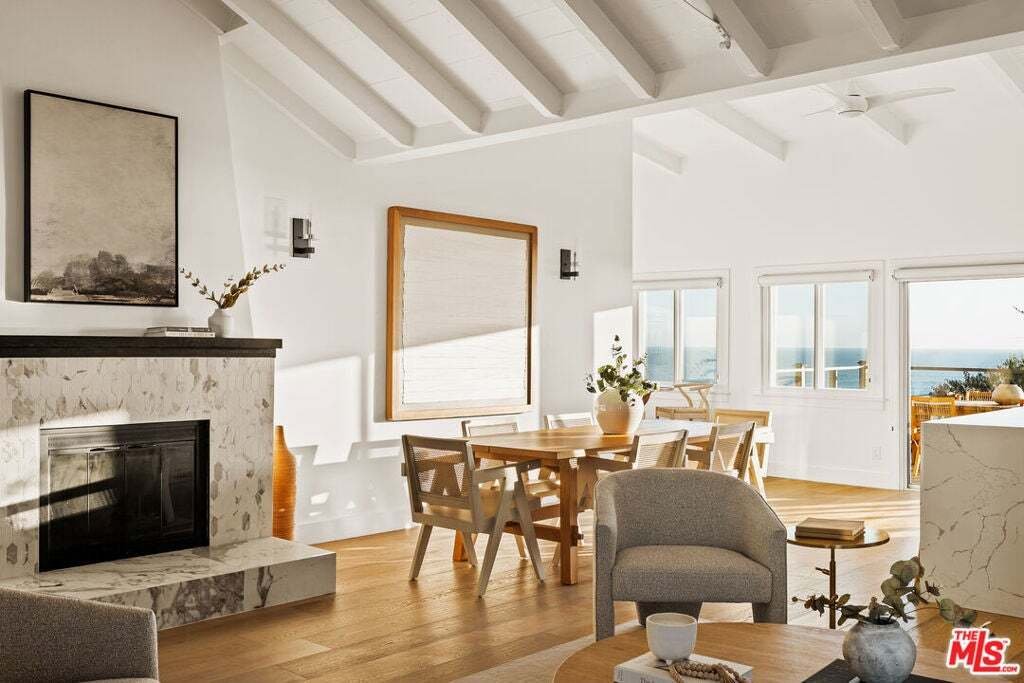 House in Los Angeles, California, United States 5 - 18551040