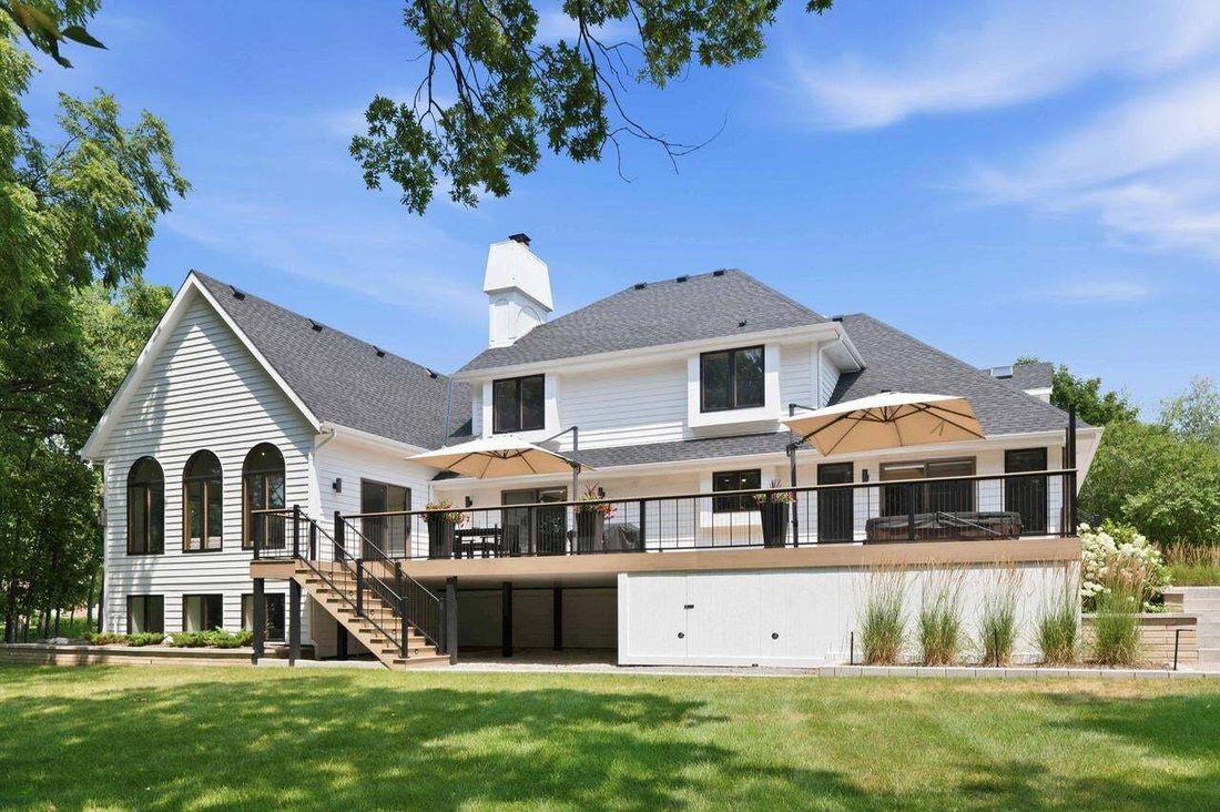 House in Pewaukee, Wisconsin, United States 1 - 18551146