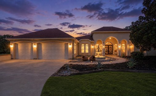 House in Sealy, Texas, United States 1