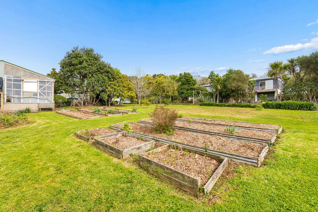 House in Waimauku, Auckland, New Zealand 4 - 18554123