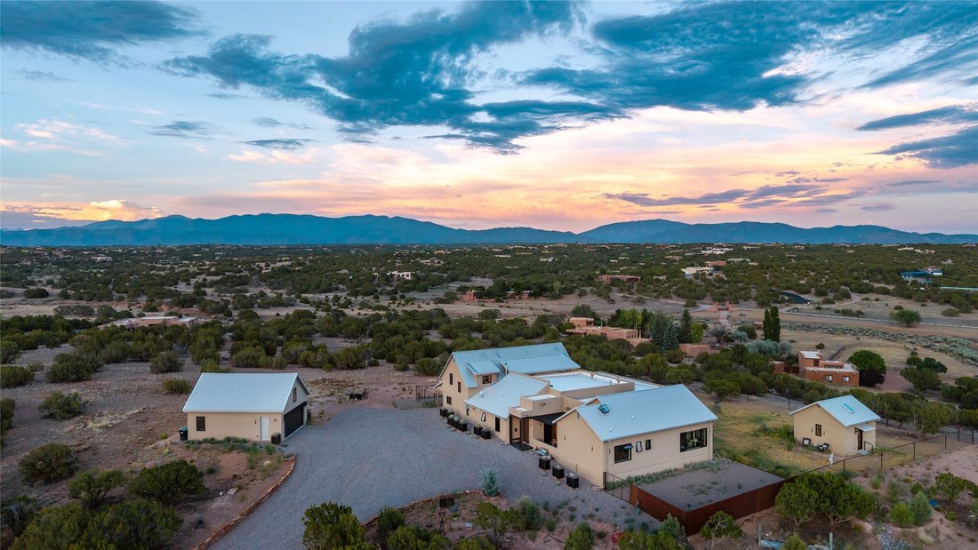 House in Santa Fe, New Mexico, United States 3 - 18550633