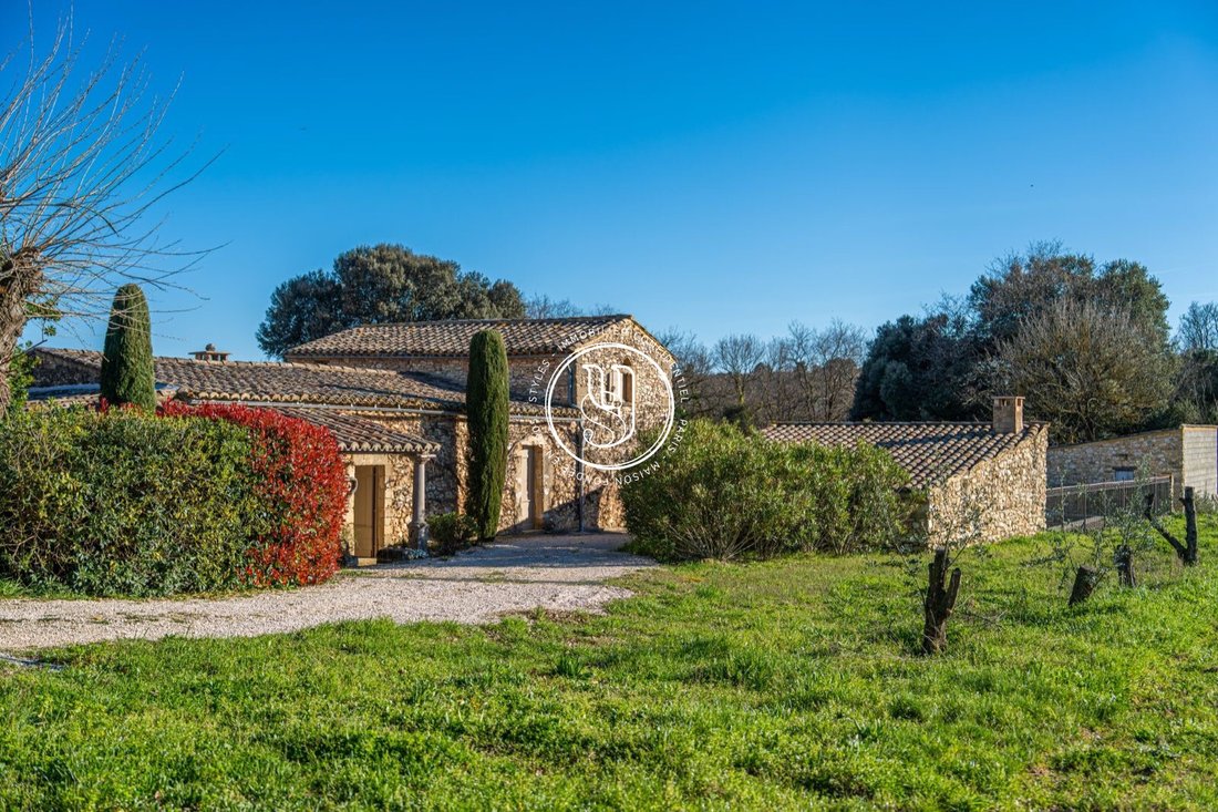Villa in Uzès, Occitania, France 2 - 18549675