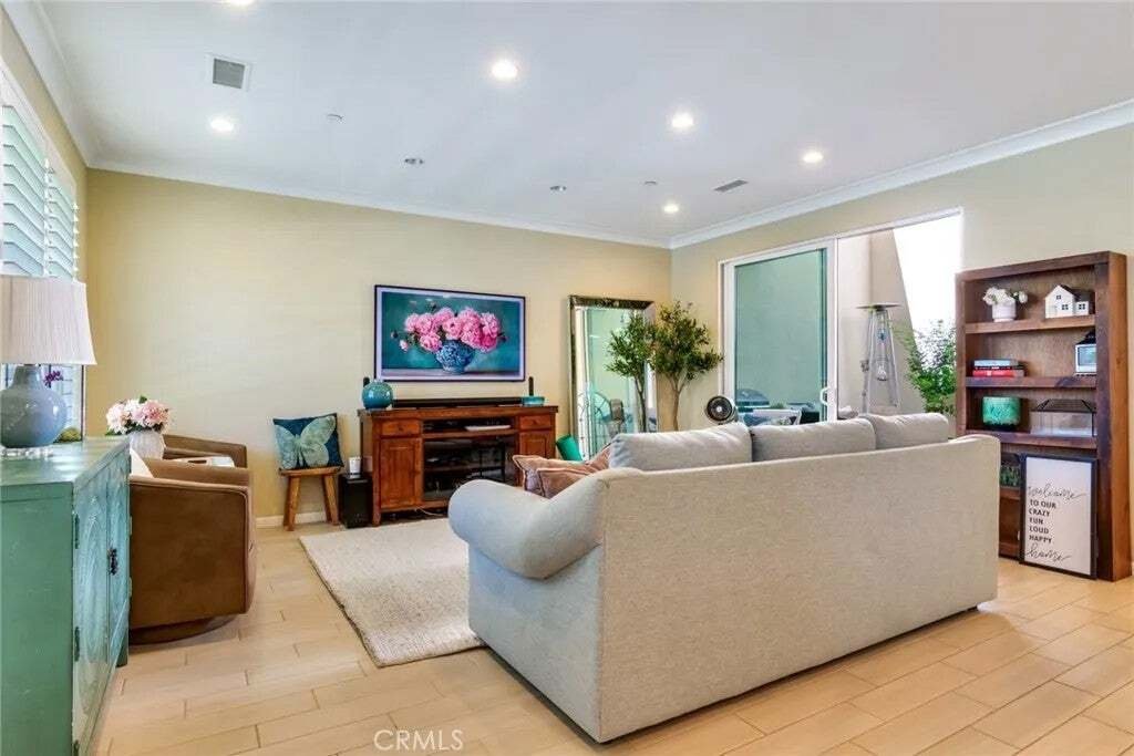 Condo in Irvine, California, United States 5 - 18552462